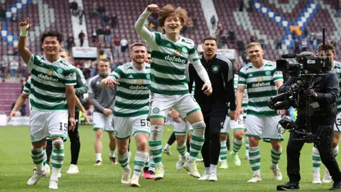 Celtic se proclama campeón de la liga de Escocia