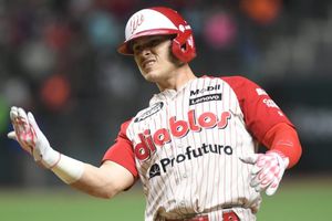 Diablos Rojos del México vence a Tigres en la 'Guerra Civíl' por séptimo juego consecutivo