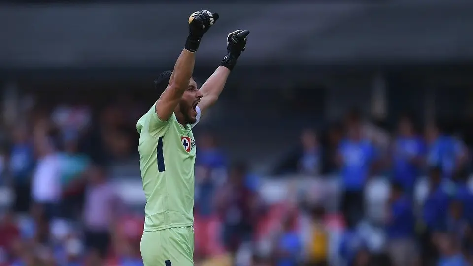 Jesús Corona minimizó la derrota ante Mazatlán y ve Cruz Azul entre los ocho primeros