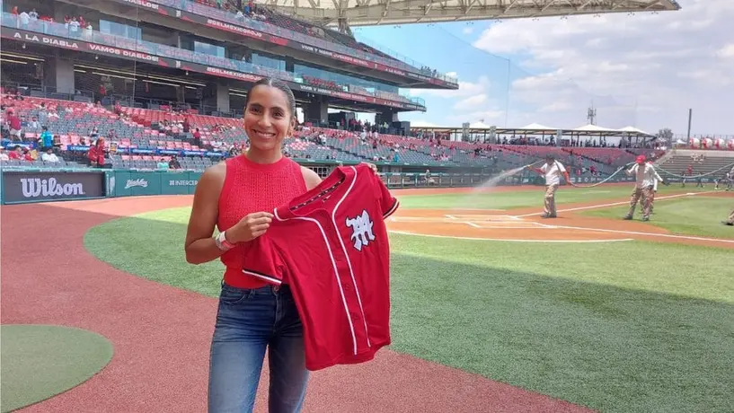 Diablos Rojos: Diana Flores invitada de lujo para cerrar la serie ante Mariachis