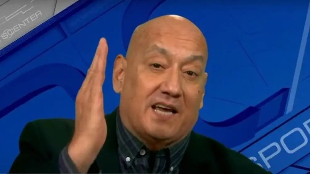 Rafael Ramos reventó a Diego Lainez y Sebastián Córdova
