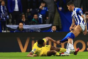Wenderson Galeno se quedó en calzoncillos en el Porto vs Inter de la Champions League
