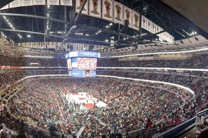 NBA: Chicago Bulls ya investiga a la stripper que bailó en un palco del United Center