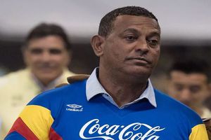 Antonio Carlos Santos le dio con todo a jugadores del América: 'Fidalgo es una mentira'