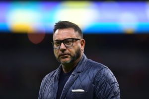 Turco Mohamed dio cátedra en Pumas de cómo tirar penales a lo Panenka