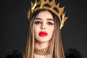 Emma Coronel sale de la cárcel de los Estados Unidos