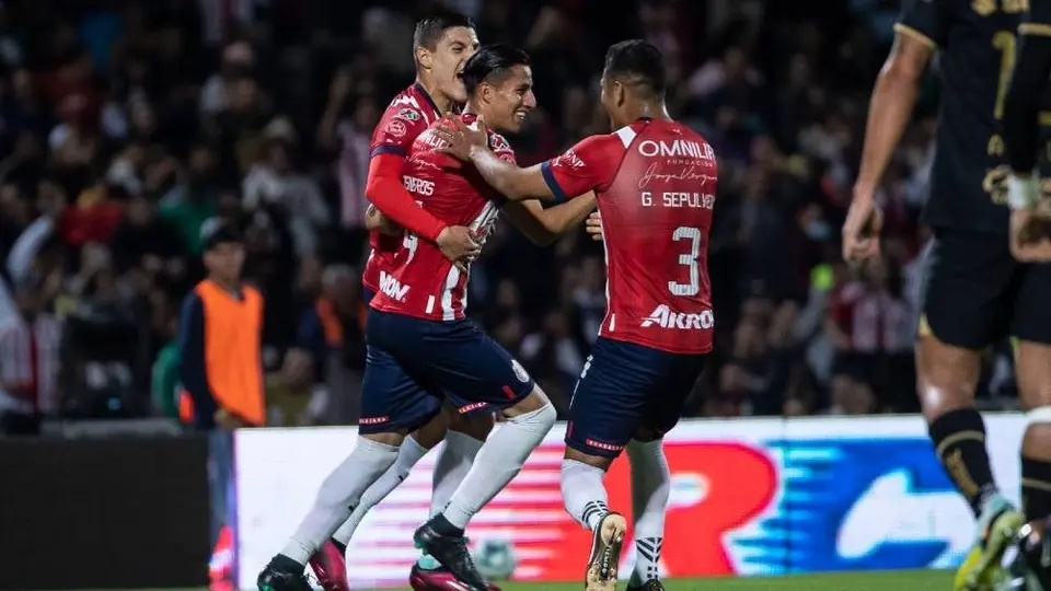 Chivas, a la par de Tigres y Rayados en la primera parte del Clausura 2023