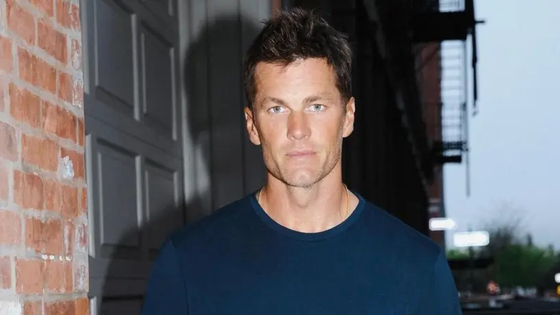 Tom Brady está en conversaciones para ser socio limitado en Las Vegas Raiders
