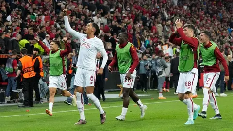 Padre no asistirá a la graduación de su hija por ver a la Roma en la Final de la Europa League