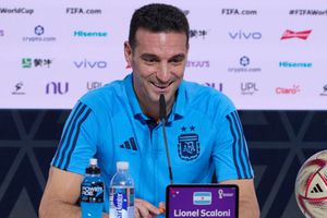 Tremendo gesto con una señora de Lionel Scaloni, técnico campeón del Mundo con Argentina