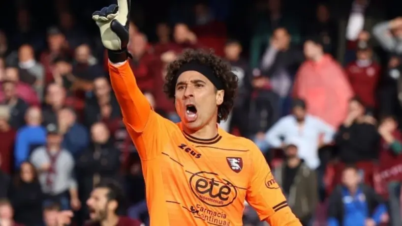 Memo Ochoa: Famosa pastelería en Italia horneó ‘tributo’ para el arquero mexicano