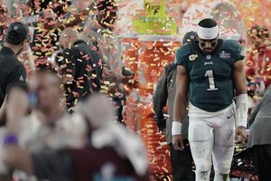 Super Bowl 2023: La numerabilia de Jalen Hurts en su primer Súper Tazón