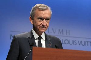 Conoce las marcas que hacen a Bernard Arnault el hombre más rico del mundo