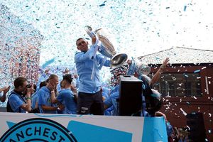 ¡Hermano, ya eres mexicano! Phil Foden, campeón con Manchester City, le dice "El Wey" a su hijo