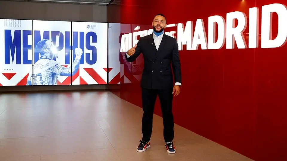 Barcelona oficializa la salida de Depay y Atlético lo anuncia como nuevo colchonero