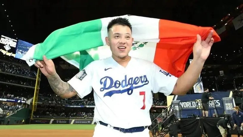Julio Urías: 'Vamos a enseñarle a la afición mexicana que hay más deportes'