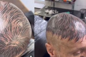 Hombre se vuelve viral en TikTok al tratar de ocultar su calvicie con un tatuaje