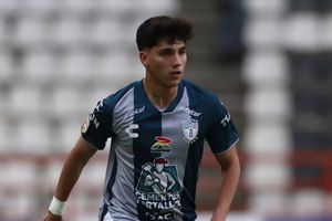 Diputada Federal de Colima da por hecho el fichaje de Kevin Álvarez con América