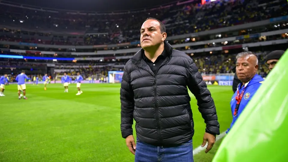 Homenaje a Cuauhtémoc Blanco terminó en empate a un gol entre leyendas de América y Chivas