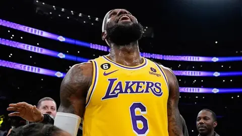 LeBron James aseguró que continuará por más tiempo: 'Sé que puedo jugar un par de años más'