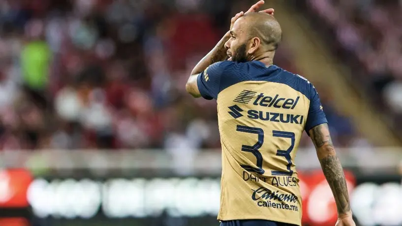 Dani Alves se quedó sin su piso en Barcelona; Hacienda lo embargó por deudas del brasileño