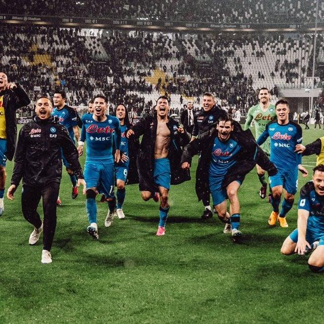Los jugadores iniciaron la fiesta