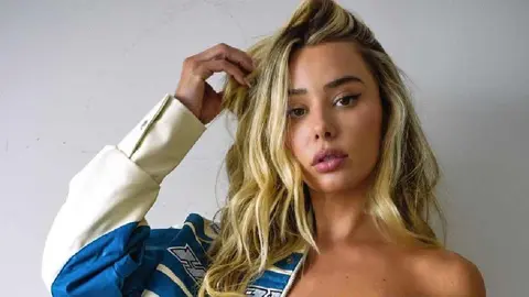 Celeste Bright, modelo estadounidense, exhibió a Neymar con una captura de pantalla