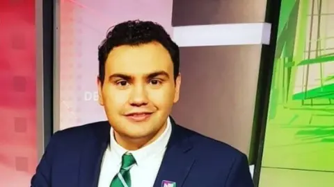 Tigres vs Rayados: Aldo Farías, criticado por 'casi llorar' en Clásico Regio