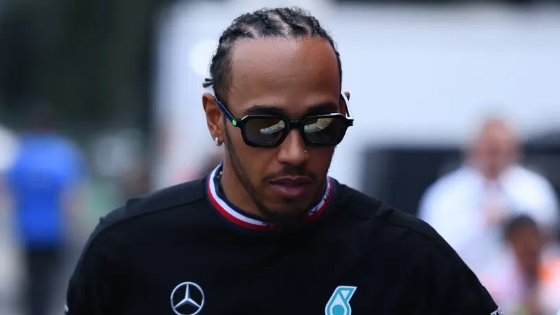Francia: Lewis Hamilton defendió a jugadores galos que sufrieron insultos racistas