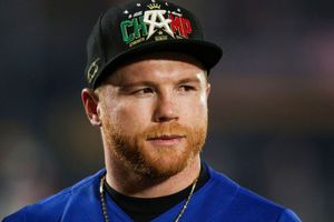 'Canelo' Álvarez y 'Chicharito' Hernández, de lleno contra David Faitelson