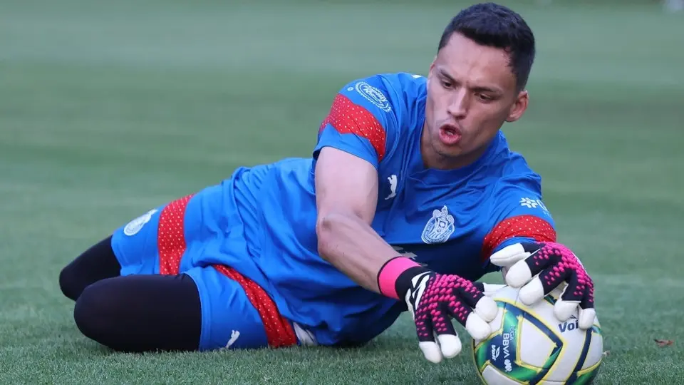 Óscar Whalley sobre llegar a Chivas: 'Es el reto más grande que tengo'