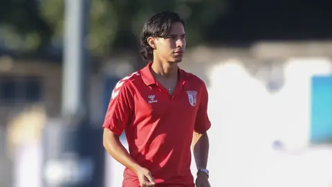 Paco Villa críticó nulo accionar de Diego Lainez en Europa: 'No es su entorno, es su futbol'