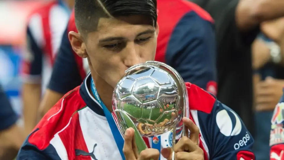 Alan Pulido: "Ojalá sea para Chivas esta final que les toca cerrar en casa"