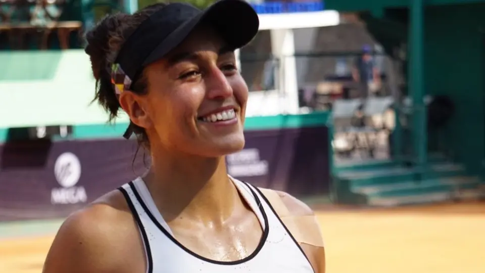 Fernanda Navarro remonta y es la primera mexicana en ganar en el WTA Open de San Luis Potosí