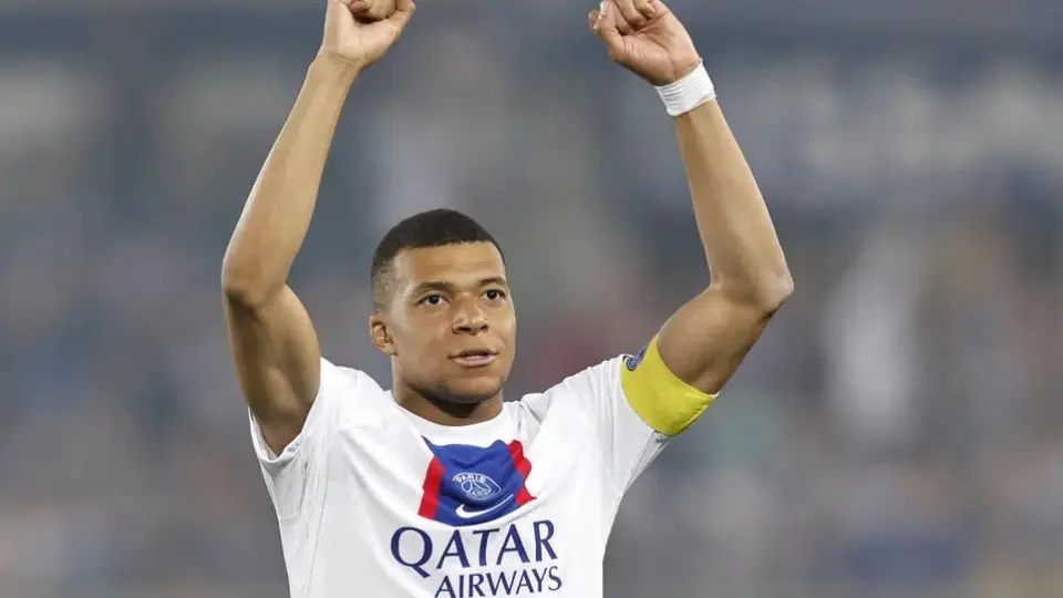 Messi aconseja a Mbappé que decida el mejor proyecto para su futuro