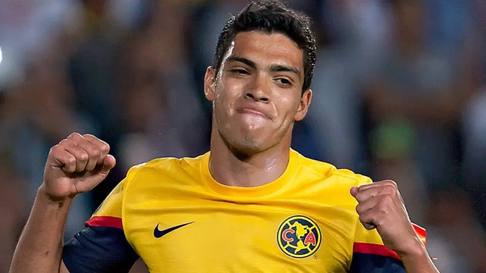 Santiago Baños sobre el regreso de Raúl Jiménez al América: “Hoy sería un poco ilógico”
