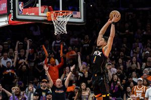 NBA Playoffs: Devin Booker desató a la bestia y empató la serie con Clippers