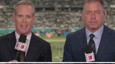 NFL: Esta es la razón por la que los reporteros de ESPN usaron el micrófono ‘al revés’