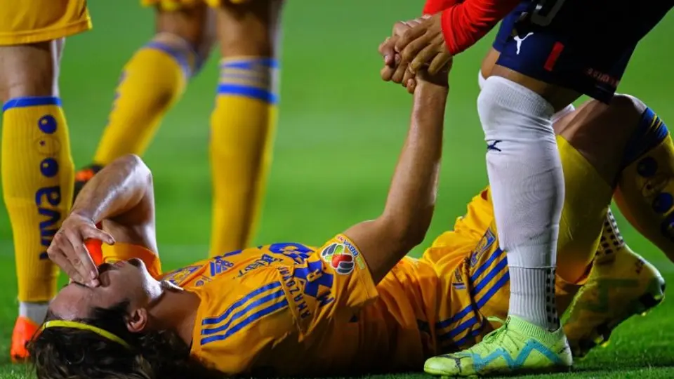 Sebastián Córdova es sancionado por hablar 'negativamente' del arbitraje de la Final de Ida