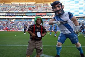 Medio Metro lamentó que el Puebla haya invitado a uno de sus imitadores