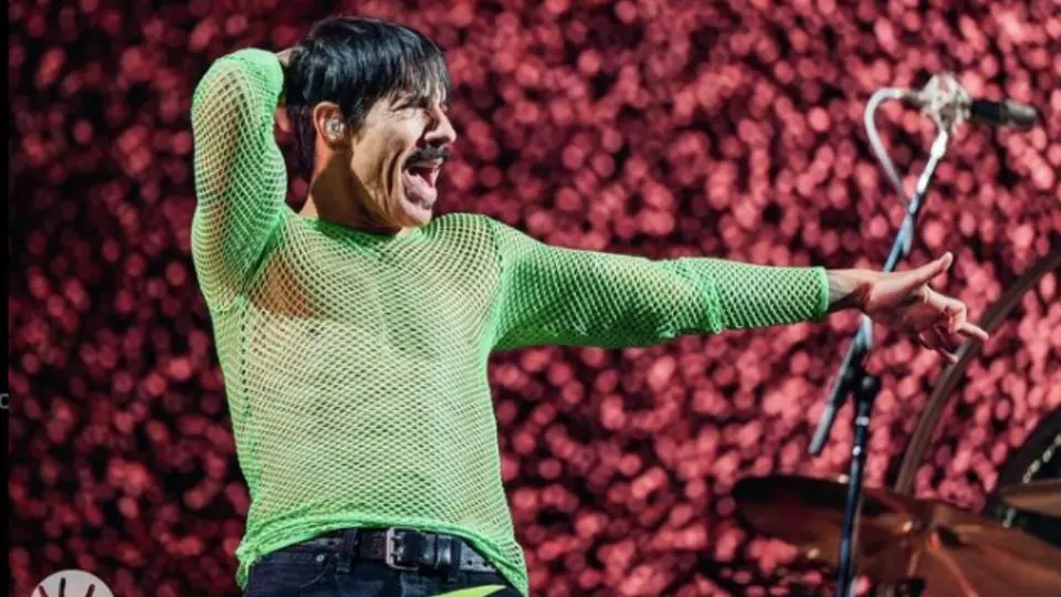 Red Hot Chili Peppers llenó el Foro Sol en su presentación durante el Vive Latino
