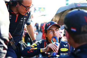 Periodista de ESPN explota contra Checo Pérez por negarse a tomarse una foto con su hijo