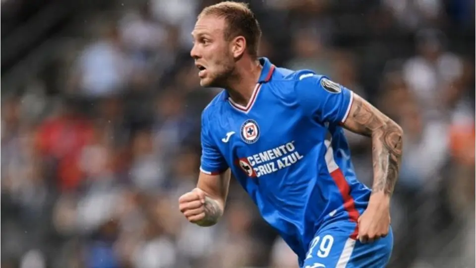 Cruz Azul: Fortaleza de Brasil lanzó una oferta por Carlos Rotondi