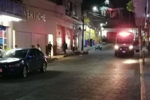 Sicarios matan a clientes en un bar de Papantla y suben el video a redes sociales