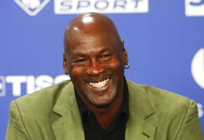 Michael Jordan: Cumple 60 años; Revive sus mejores momentos, récords y hazañas