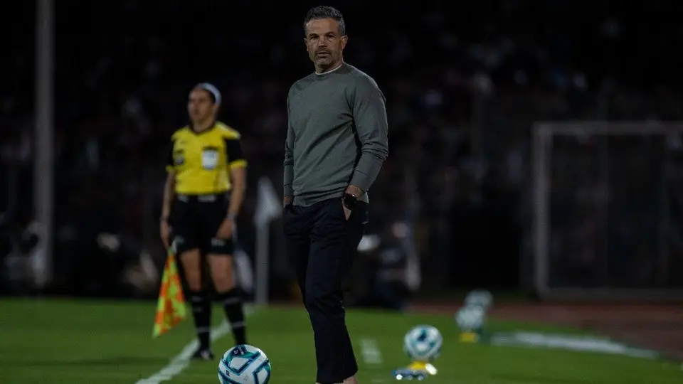 Pumas: Universitarios explotaron tras derrota ante Chivas; exigen salida de Rafa Puente