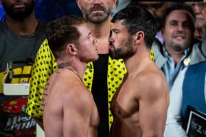 Canelo Álvarez: John Ryder quiere acabar con el invicto del mexicano ante boxeadores británicos