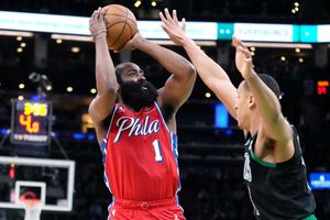 NBA: 76ers pegan primero en su visita a Boston en las semifinales del Este