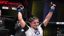 UFC: Lupita Godínez vence a Emily Ducote por decisión unánime