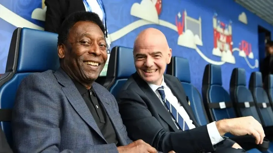 Infantino: 'Pediremos a cada país en el mundo que nombre uno de sus estadios de futbol como Pelé'